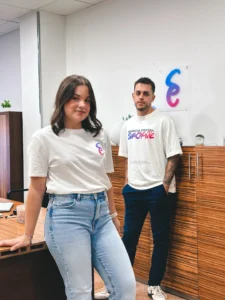Andrea y Jesús, del equipo de SanCreate
