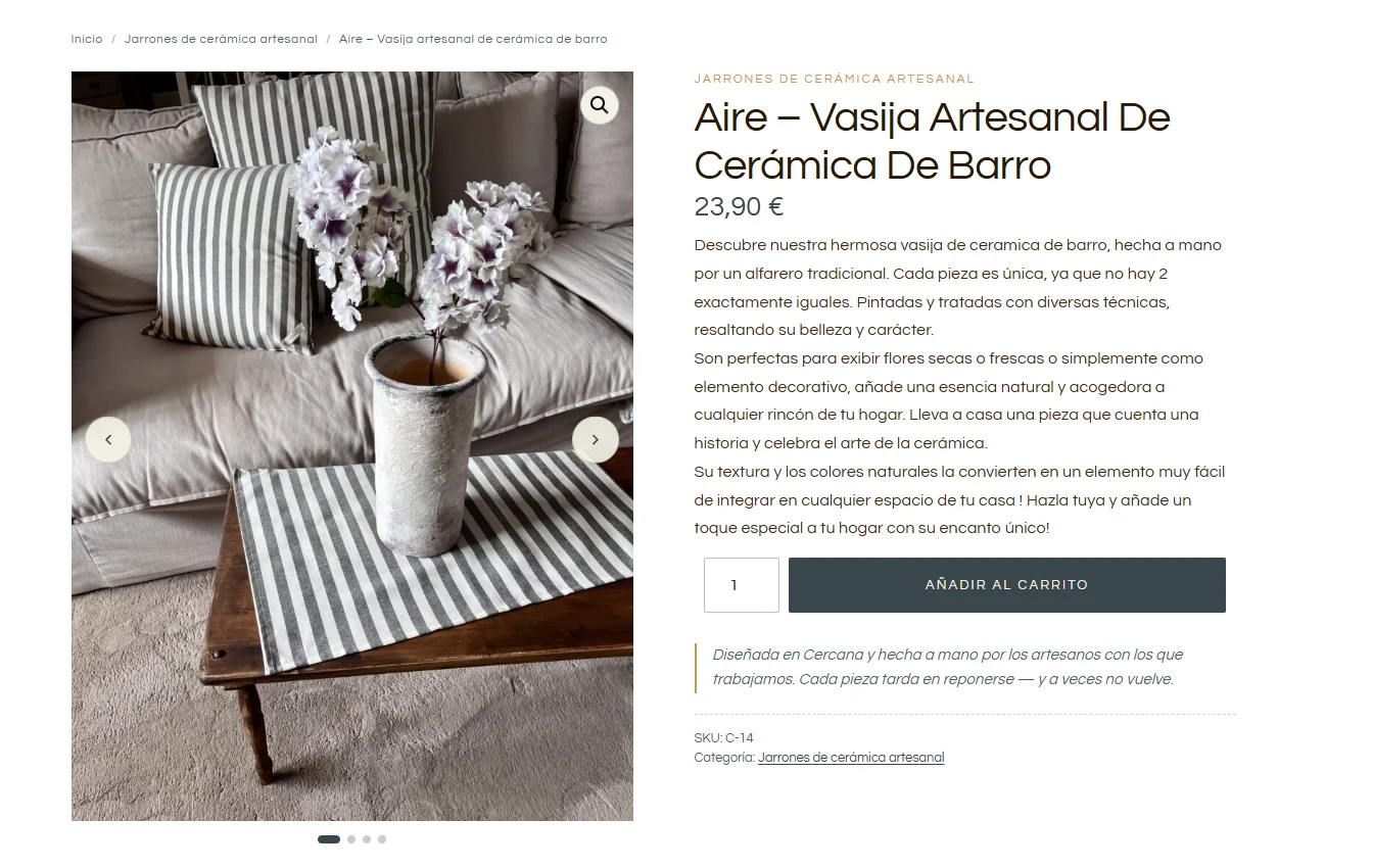 Ficha de producto de una vasija artesanal de cerámica de barro en cercanacasa.com